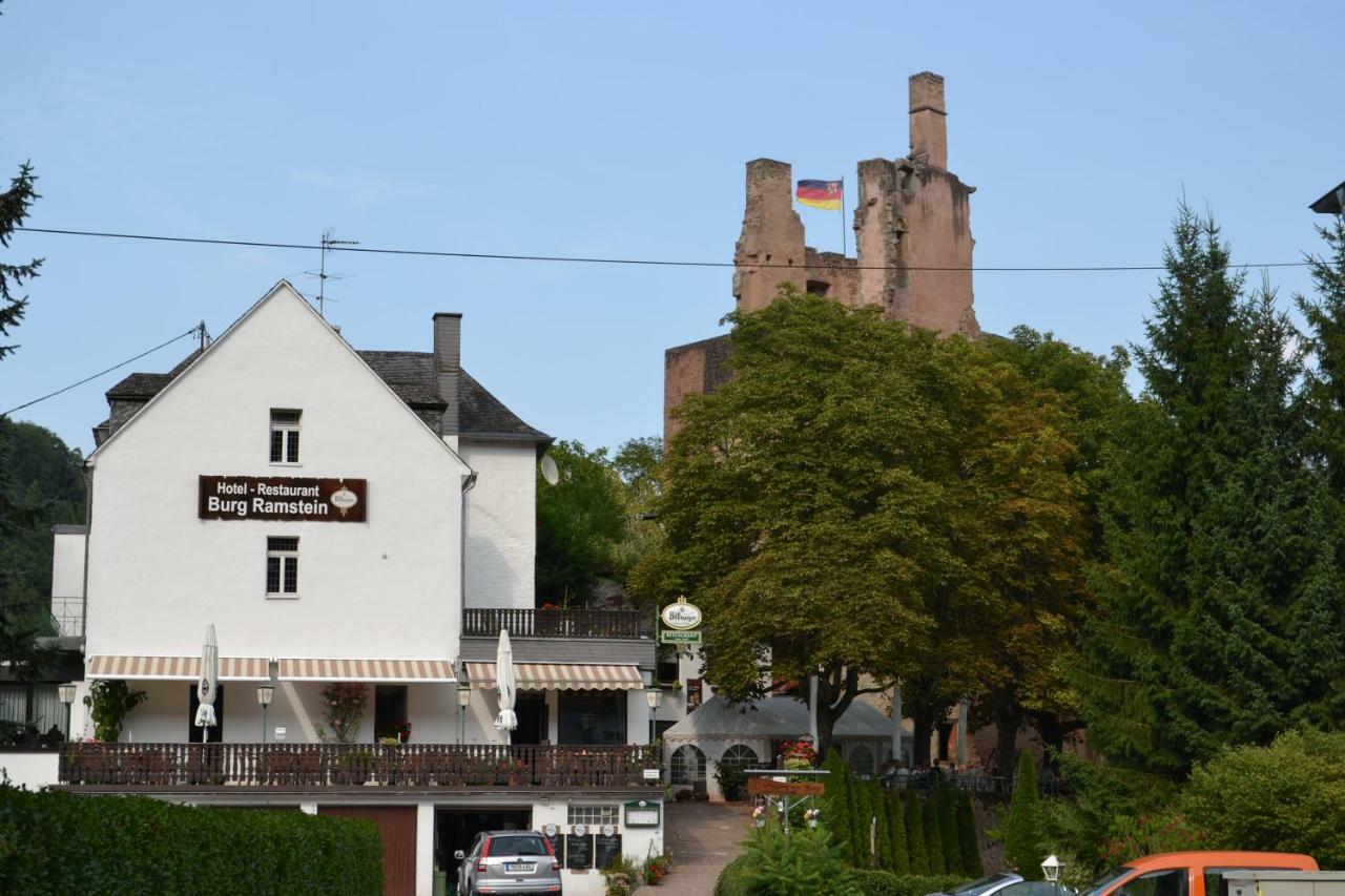 Hotel-Restaurant Burg-Ramstein Kordel Extérieur photo