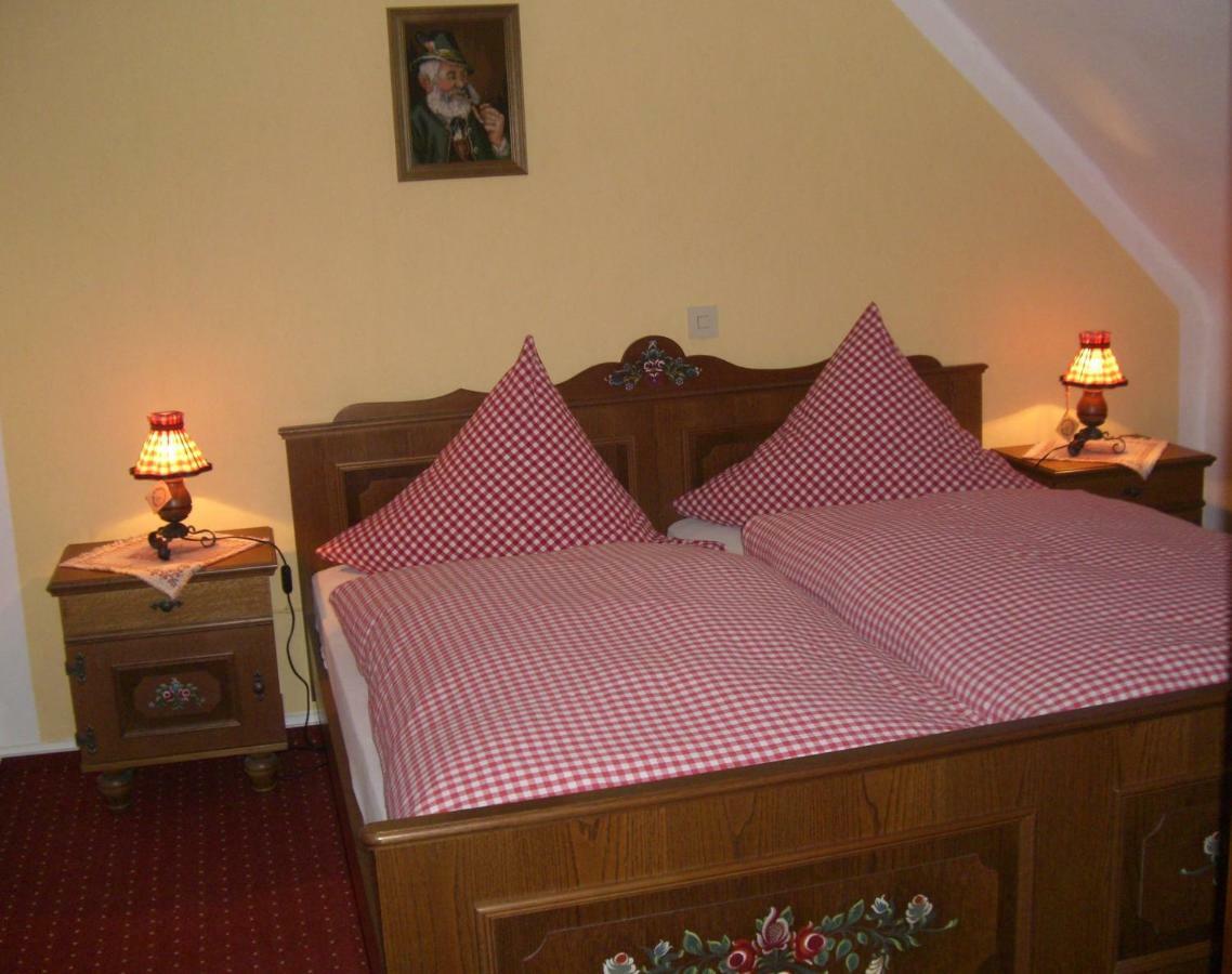 Hotel-Restaurant Burg-Ramstein Kordel Extérieur photo